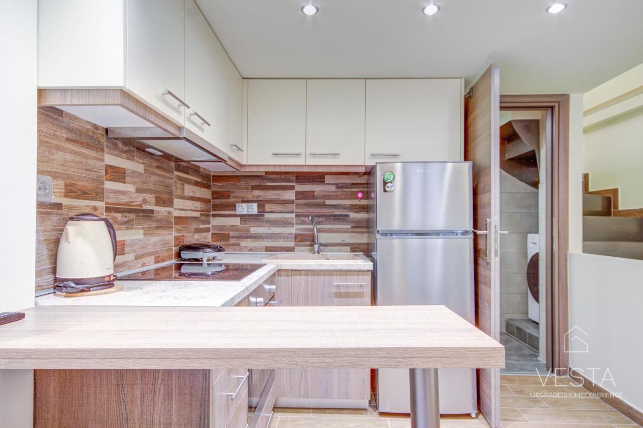 Dahlia Loft-apartment, Vesta Philoxenia Apartment *